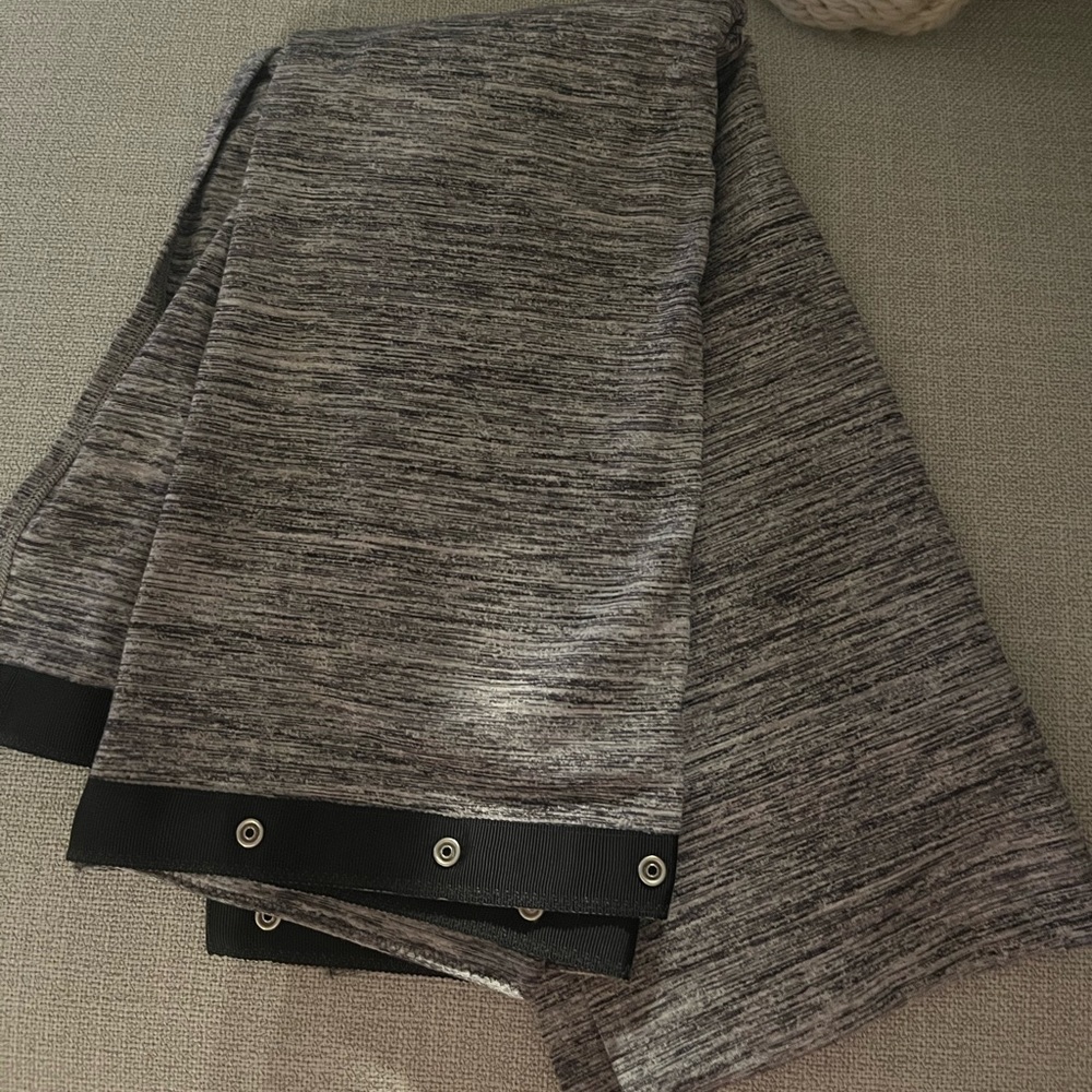Lululemon Vinyasa Scarf